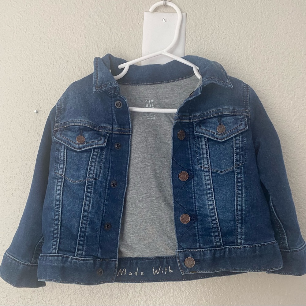 Baby Gap denim jacket size 18-24 months.